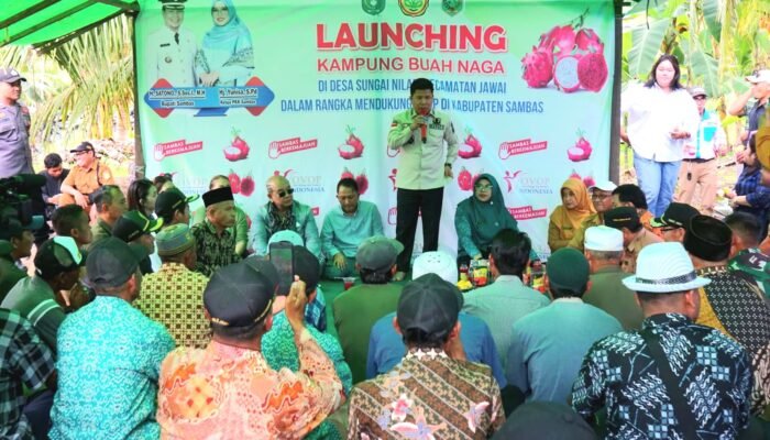 Satono Resmikan Bangsal Pascapanen dan Kampung Buah Naga di Sungai Nilam
