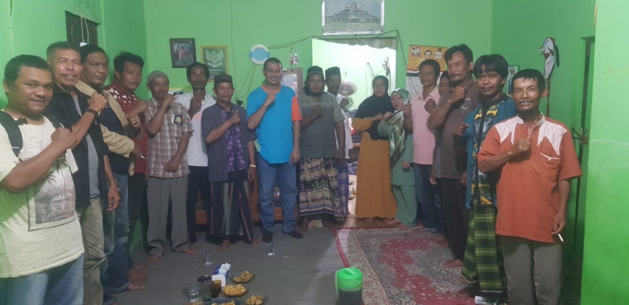 Bakal Calon Bupati Kubu Raya, H. Mohammad Fauzan, S.E melakukan kunjungan terakhirnya sebelum memasuki bulan suci Ramadan 1445 Hijriah, di Desa Parit Keladi, Kecamatan Sungai Kakap, Kabupaten Kubu Raya, Sabtu 9 Maret 2024.