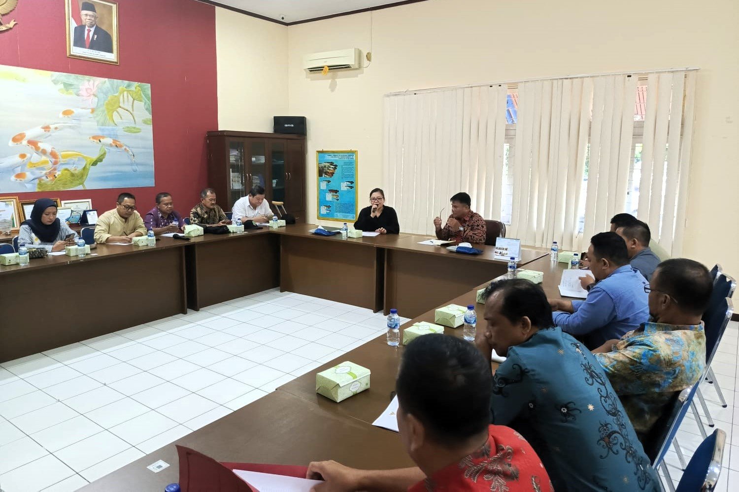 DPRD dan DPPKH Sambas Bahas Tempat Pelelangan Ikan Bersama Dinas Kelautan dan Perikanan Kalbar