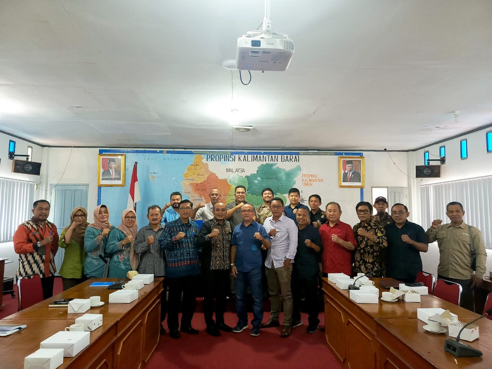 DPRD Konsultasikan Rencana Pembentukan Dinas Sosial Kabupaten Sambas ke Provinsi