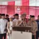 Pasang Erlina-Juli Suryadi saat mendaftar ke KPU Mempawah.