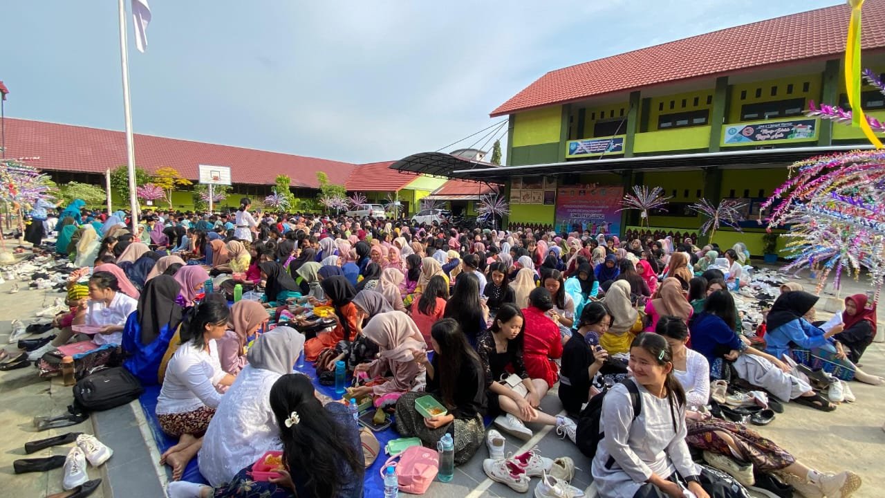 Suasana Robo-robo di SMA Negeri 1 Sungai Pinyuh, Kabupaten Mempawah, Provinsi Kalbar, Rabu 4 September 2024.