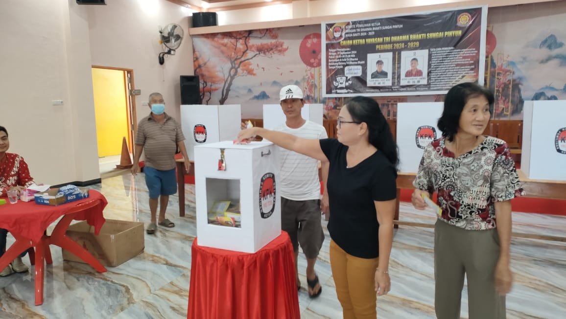 Pemilihan Ketua Yayasan Tri Dharma Bhakti Sungai Pinyuh.