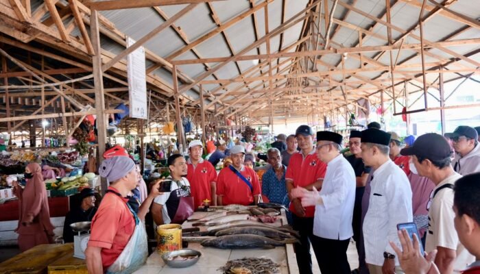 Jasa Sutarmidji Masih Dikenang Pedagang saat Blusukan di Pasar Ratu Melati Ketapang