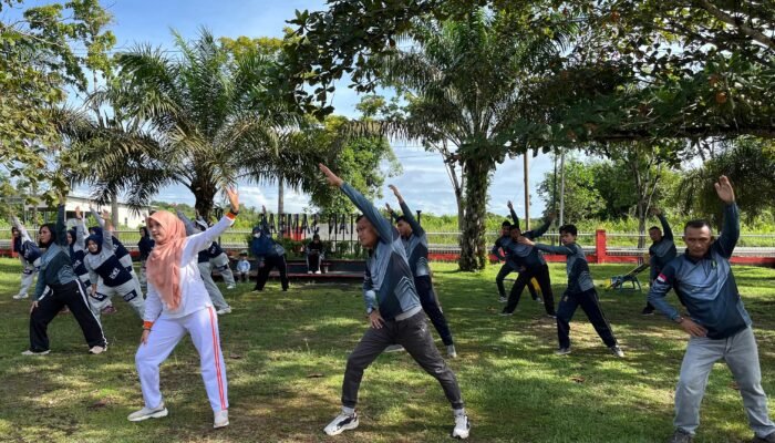 Rutan Sambas Gelar Senam Bersama Dharma Wanita Persatuan