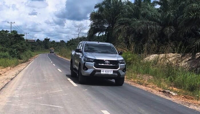 Ruas Jalan Sungai Kepuluk-Batu Tajam di Ketapang Mulus, Selesai Tepat Waktu