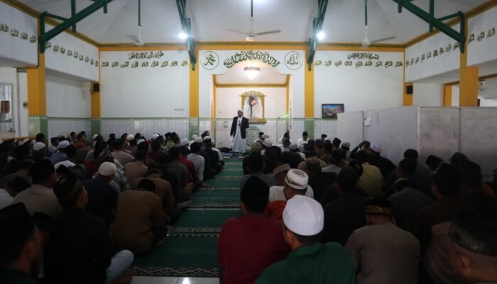 Rutan Sambas Gelar Pengajian dan Refleksi Akhir Tahun Bersama Ustaz Muhammad Fairuz