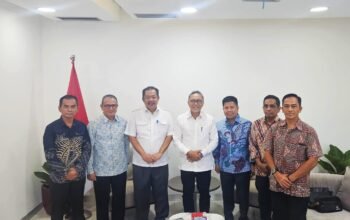 Bupati Sambas Bahas Peluang Kerjasama Strategis dengan Kemenko Pangan Zulkifli Hasan