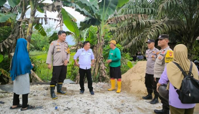 Polsek Tebas Dukung Asta Cita Presiden, Ajak Masyarakat Ciptakan Lahan Rumah Produktif