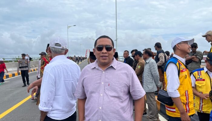 Suprajeni Apresiasi Gerak Cepat Pemerintah, Buka Akses Jembatan Sungai Sambas Besar