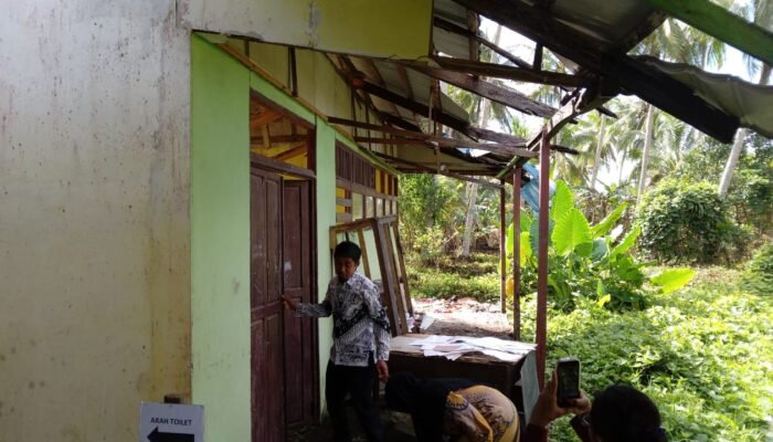 Berkali-kali Diajukan, SDN 17 Sabaran Parit Harusnya Jadi Prioritas Dinas Pendidikan