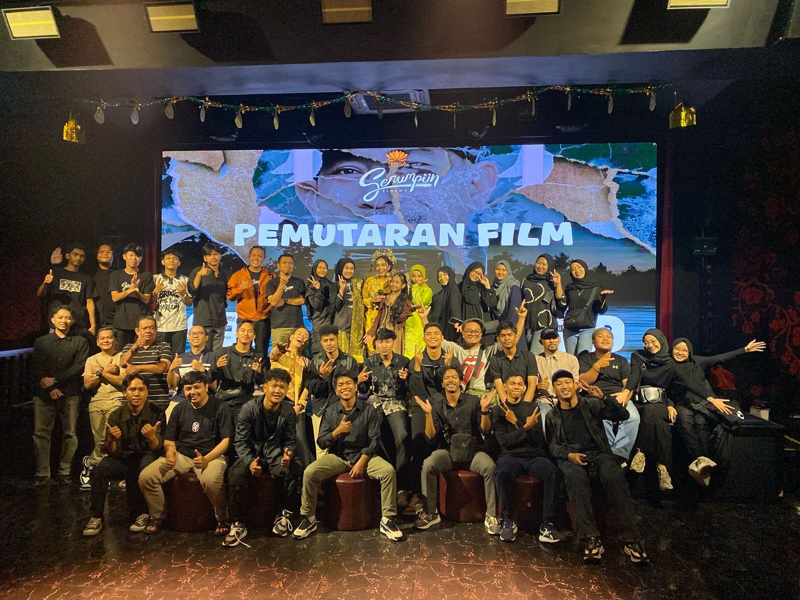 Pemutaran Film Berjudul Muara