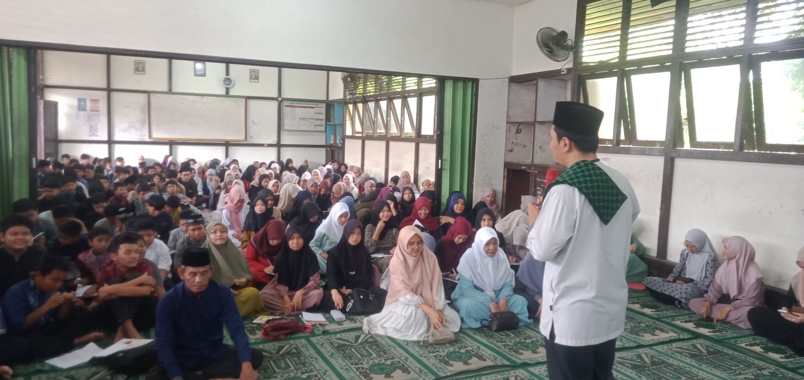 Pesantren Kilat SMPN 1 Teluk Keramat
