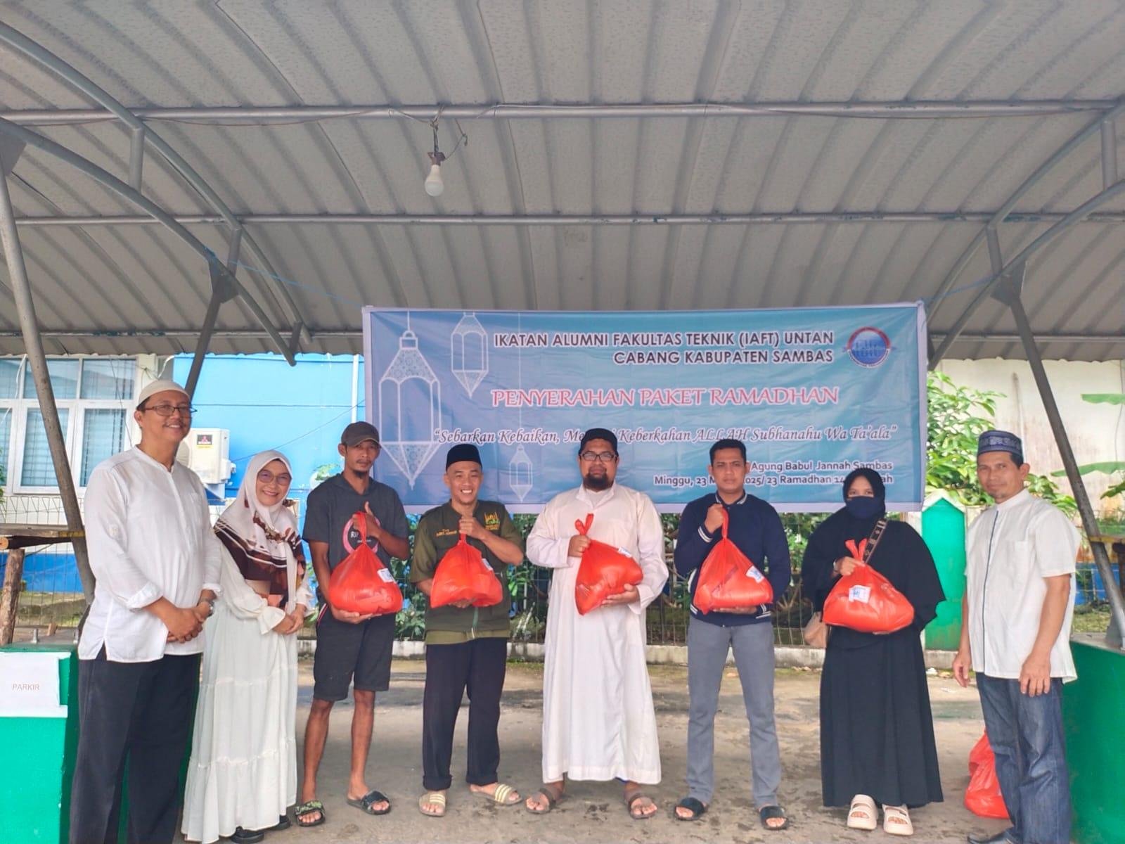 Momen IAFT Kabupaten Sambas berbagi keberkahan dengan masyarakat di Masjid Babul Jannah, Minggu 23 Maret 2025/Foto Yudi/Jejaring Kalbar