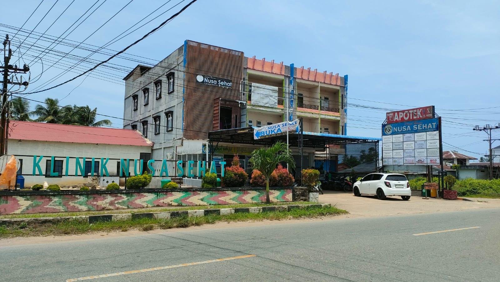 Klinik Nusa Sehat, Sungai Pinyuh, Kabupaten Mempawah/Foto Bung Ranie/Jejaring Kalbar