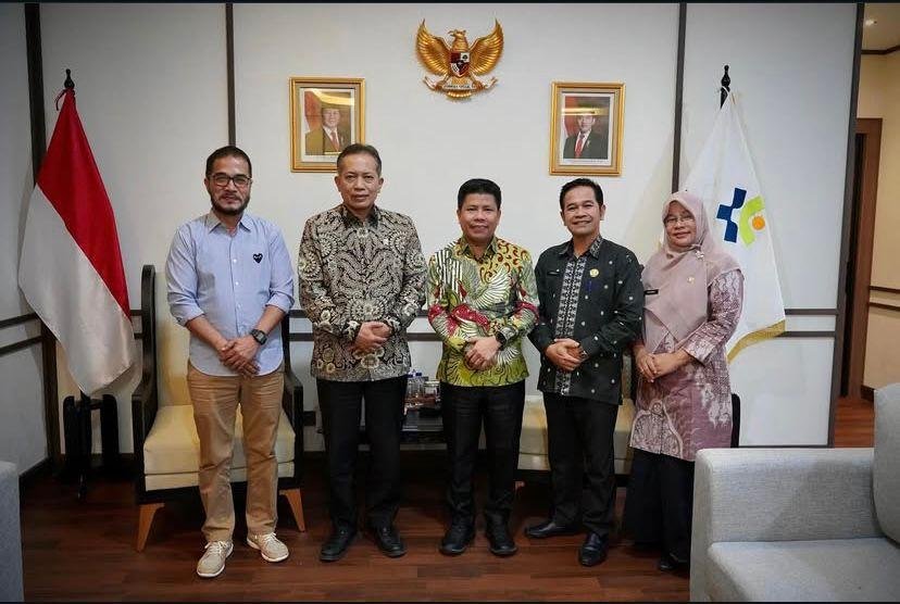 Bupati Sambas, Satono dan jajaran bertemu Wakil Menteri Koperasi