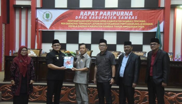 DPRD Sambas Sampaikan Sejumlah Rekomendasi Terhadap LKPJ Bupati Sambas Tahun 2024
