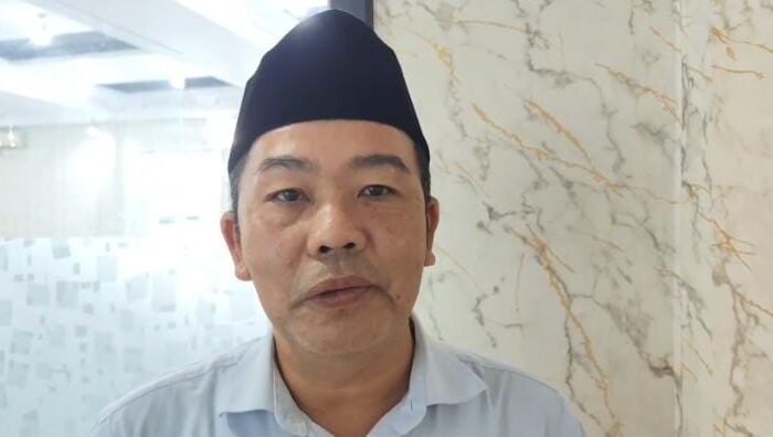 Wakil Ketua I DPRD Sambas Hadiri Pelantikan Pengurus DPC APDESI Kabupaten Sambas