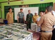 Dandim 1208/Sambas Tinjau Pendistribusian 1.526 Porsi Makan Bergizi Gratis ke 6 Sekolah Di Tebas