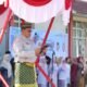 Wakil Bupati Sambas, Heroaldi saat memberi amanat dalam apel peringatan Hari Pendidikan Nasional 2 Mei 2025/Foto Sera/Jejaring Kalbar.
