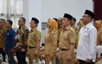 Gubernur Ria Norsan Luncurkan Gerakan Zakat, Infak, dan Sedekah ASN di Kalbar