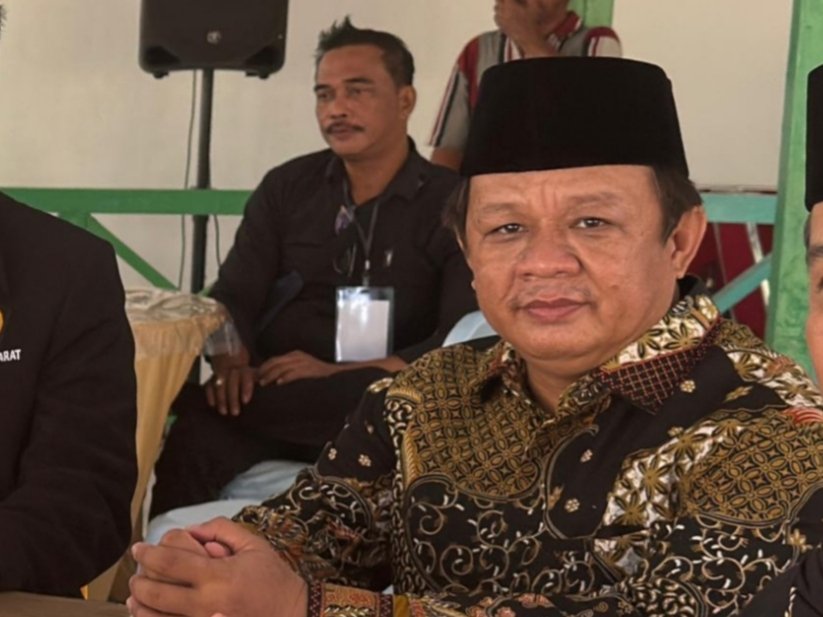 Ketua DPRD Kabupaten Mempawah, Safruddin Asra saat menghadiri OKK PWI Kalimantan Barat di Kabupaten Mempawah, Sabtu 10 Mei 2025.