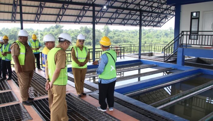 Penuhi Komitmen Tingkatkan Pelayanan Dasar, Erlina Pastikan Produksi Air Bersih SPAM Sungai Bemban Lancar