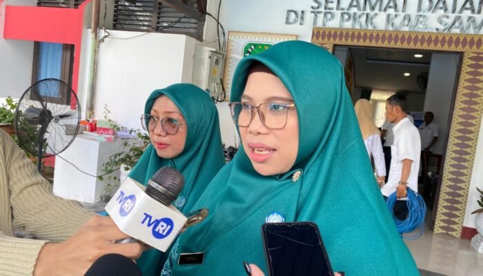 TP PKK Kabupaten Sambas Lakukan Gerakan Tanam Cabai Guna Pengendalian Inflasi Komoditas
