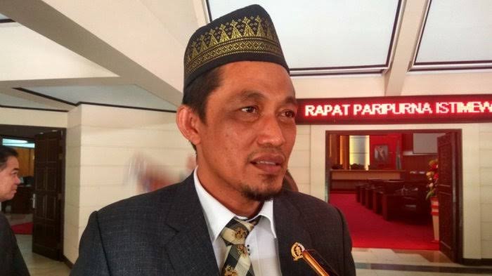 Subhan Nur Dorong Pemkab Sambas Perkuat Dukungan Terhadap Destinasi Wisata Pantai Tanjung Api