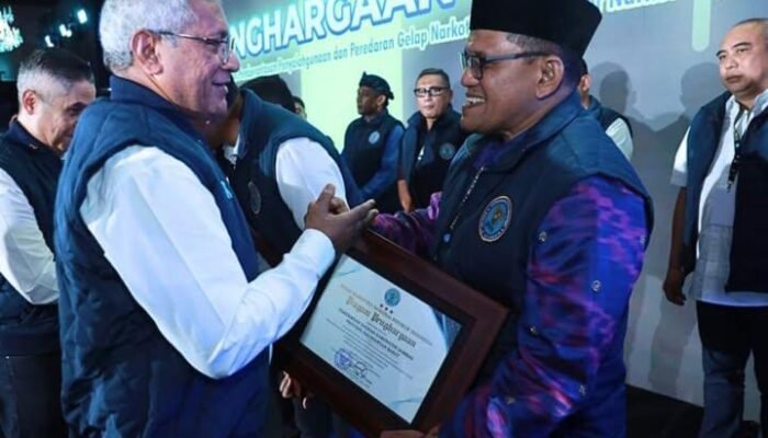BNN RI Peringati HANI 2025, Pemkab Sambas Raih Penghargaan atas Komitmen P4GN