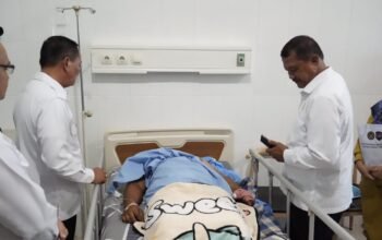 Dirjenpas Kunjungi Sipir Lapas Nabire yang Terluka Diserang Narapidana, Kondisinya Membaik