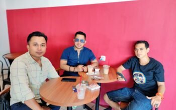 Choirussaib Tegas Kawal Aspirasi Warga Desa Pasir: Jika Ada Pelanggaran, Perusahaan Harus Ditutup!