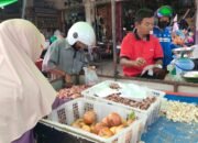 Harga Bawang Merah di Pasar Pagi Sungai Pinyuh Melonjak Naik 80 Persen