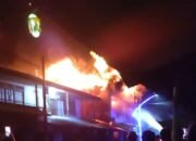 Penyebab Kebakaran yang Melanda Pasar Sekura Masih Diselidiki