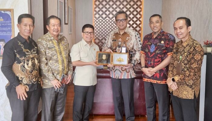 Bupati Sambas Temui Kemendagri Bahas Percepatan Pembangunan PLBN Temajuk