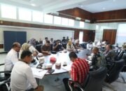 Tindak Lanjuti Pencemaran Air Sungai Sambas Besar, DPRD Sambas Konsultasi ke DLHK Kalbar