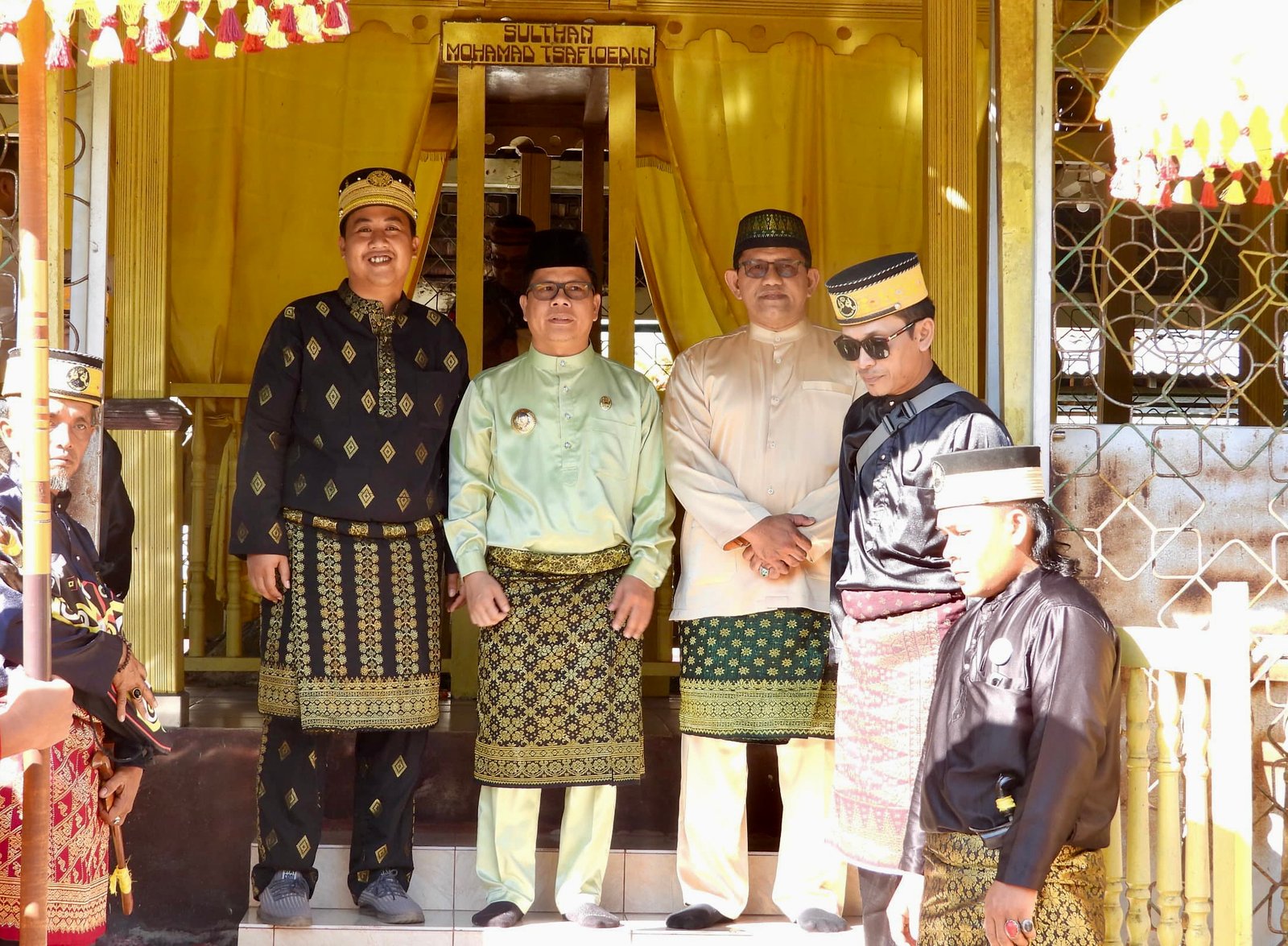 Bupati Satono