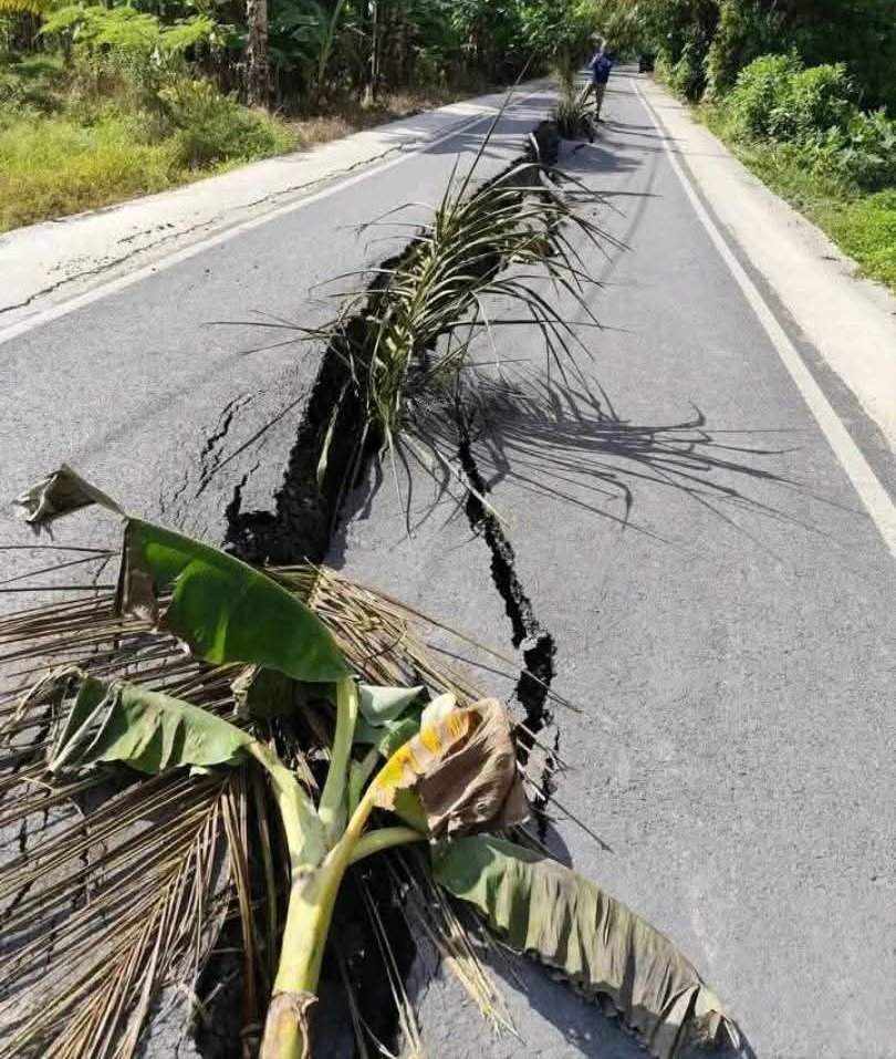 Jalan Rusak