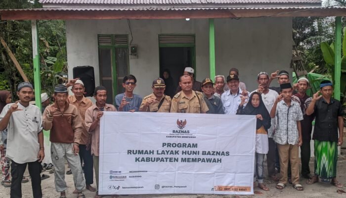 Rumah Bantuan Baznas untuk Yanto Diresmikan, Warga Pak Nungkat Sadaniang Bahagia