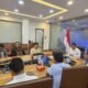 Bupati Sambas dan staf bertemu Menteri Tengah Kerja.