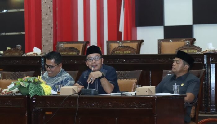 Dipimpin Lerry Kurniawan Figo, Berikut Ini Hasil Hearing DPRD Sambas dan Forum Guru Honor