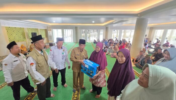 Baznas Kabupaten Mempawah Salurkan ZIS kepada 1.151 Penerima Manfaat