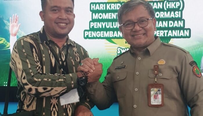 Darma Irawan, PPL dari Sambas Raih Penghargaan Nasional pada Peringatan Hari Krida Pertanian ke-53