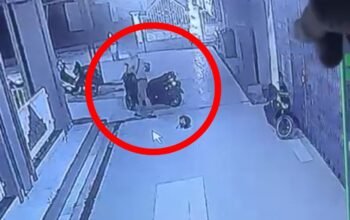 Pencuri sepeda motor di Masjid Nikmatullah Sungai Pinyuh terekam CCTV.