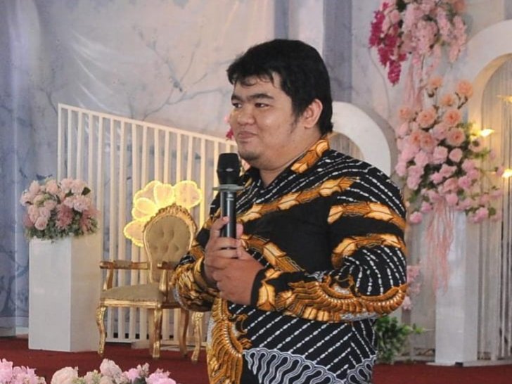 Tokoh muda Tionghoa Kabupaten Sambas, Henry