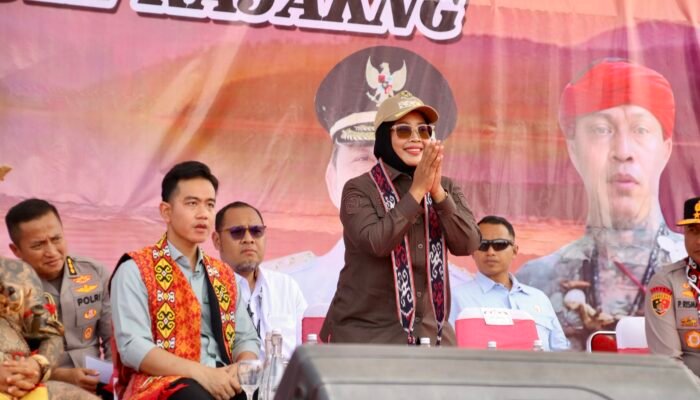 Bupati Erlina Bangga Wapres Gibran Berkunjung ke Mempawah Launching Program Makan Bergizi Gratis
