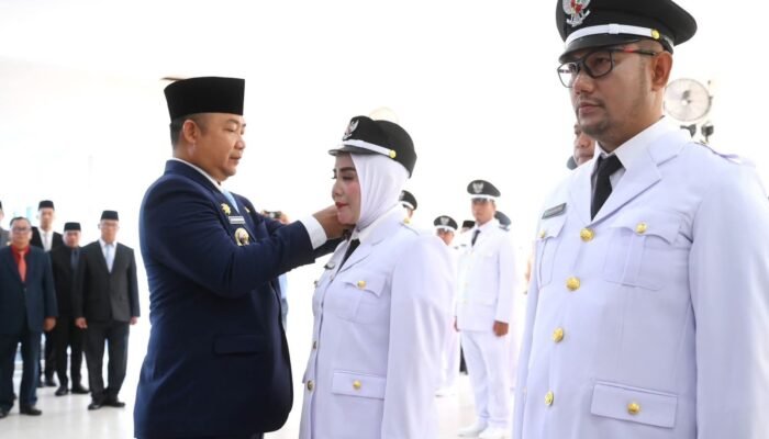 41 Kepala Desa di Ketapang Dilantik, Bupati Alexander Sebut Kepala Desa Adalah Garda Terdepan Pemerintahan