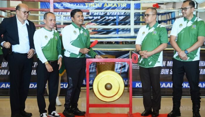 Sekda Ketapang Resmi Buka Kejuaraan Tinju Dandim Cup VI 2025