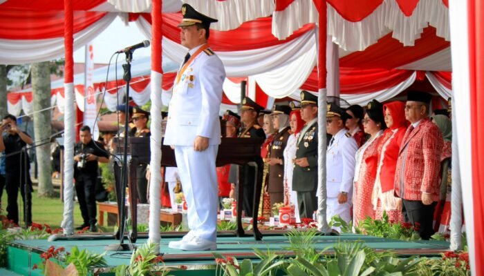 Bertindak Sebagai Inspektur Upacara Peringatan HUT RI, Gubernur Norsan Optimis Kalbar akan Wujudkan Indonesia Emas
