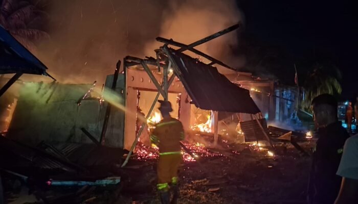 Lima Ruko di Tangaran Terbakar, Kerugian Capai Rp.700 Juta